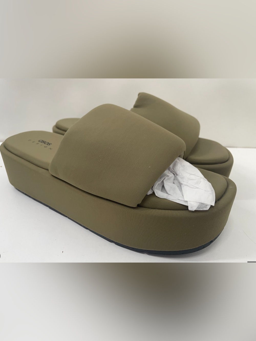 Taya Platform/Flatform Padded Sandals - Picture 2 of 6